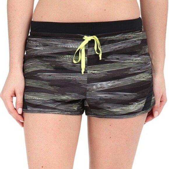 NEW NWT ASICS Lite-Show Short Black Lime Green Striped 2.5" Inseam Active Shorts - Picture 1 of 15